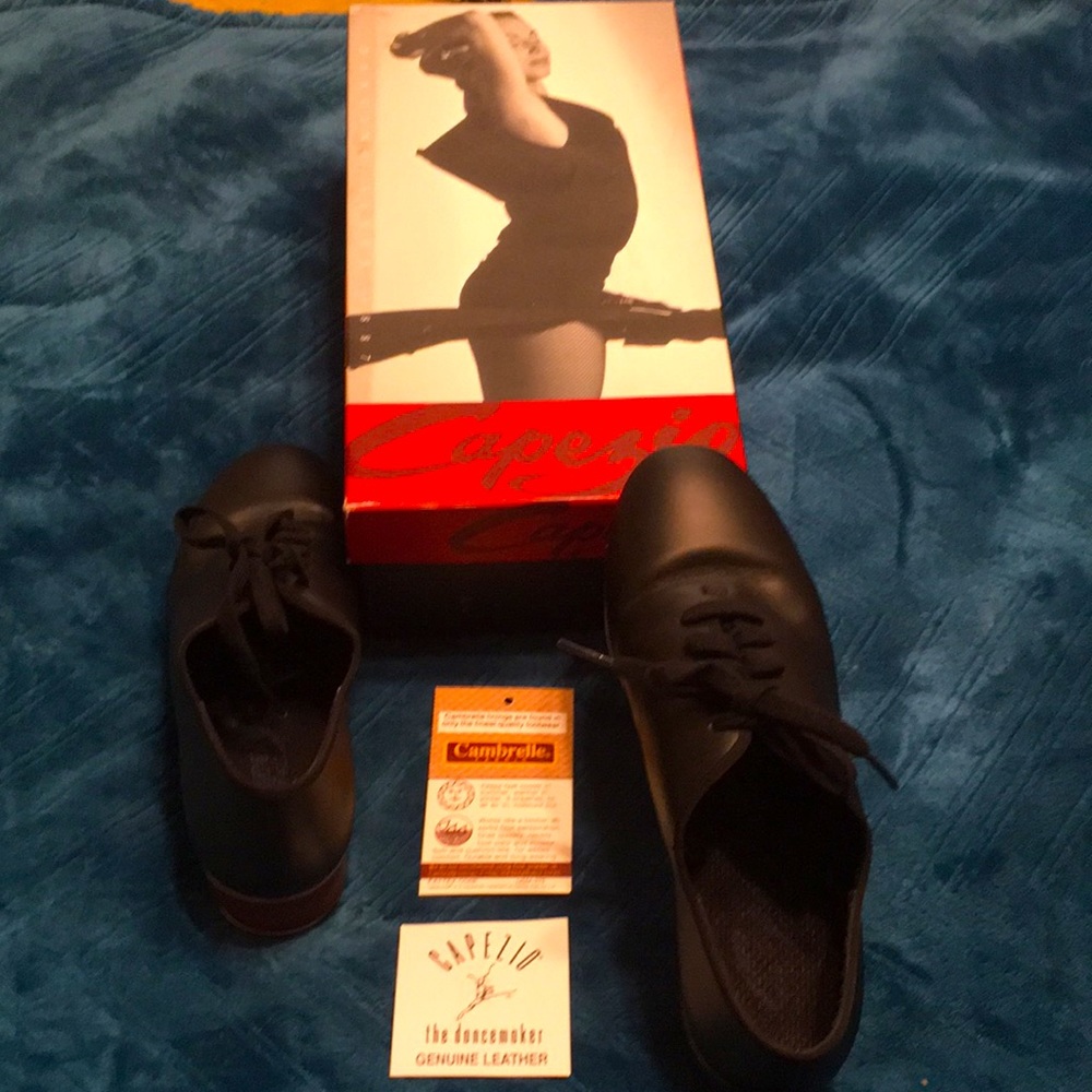 Capezio women’s tied tap shoes. Size 5 m